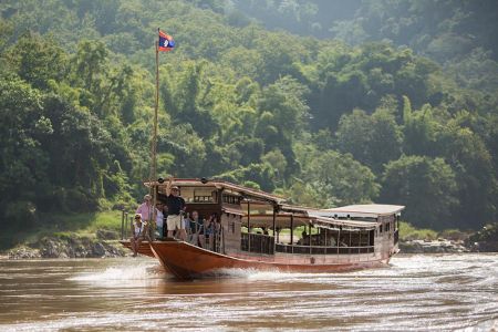 Huay Xai –  Luang Prabang 2 Days down river
